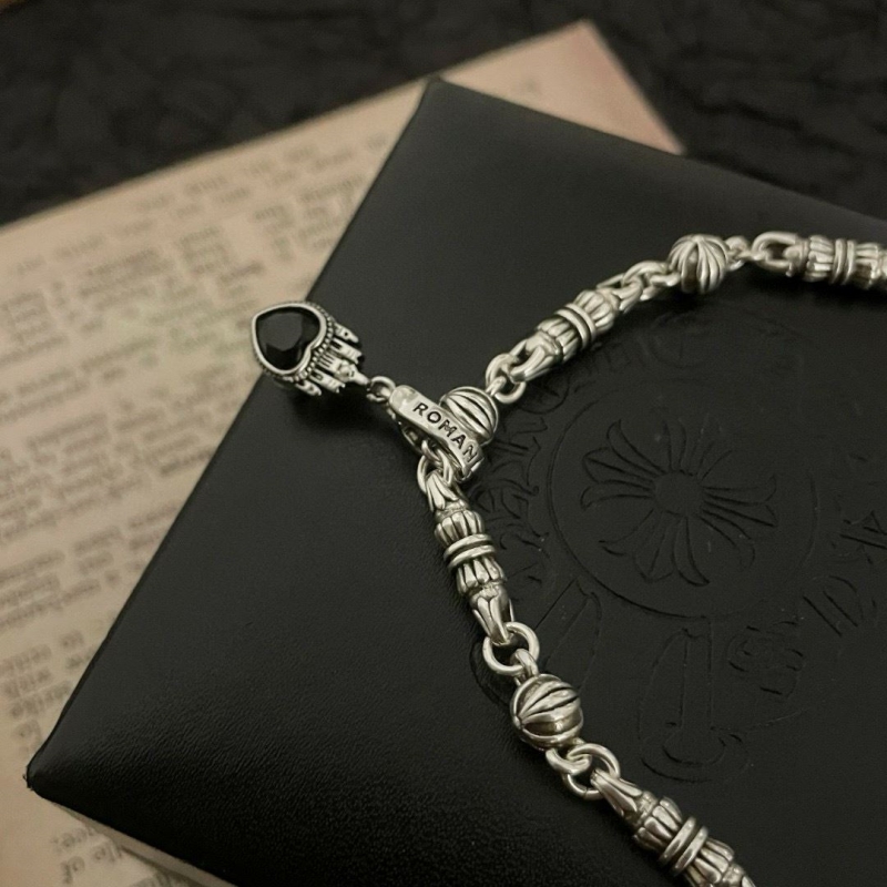 Ch*0me He**ts bracelets